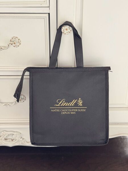 Lindt リンツ 保冷バッグ