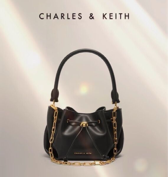 CHARLES & KEITH ミニハンドバッグ