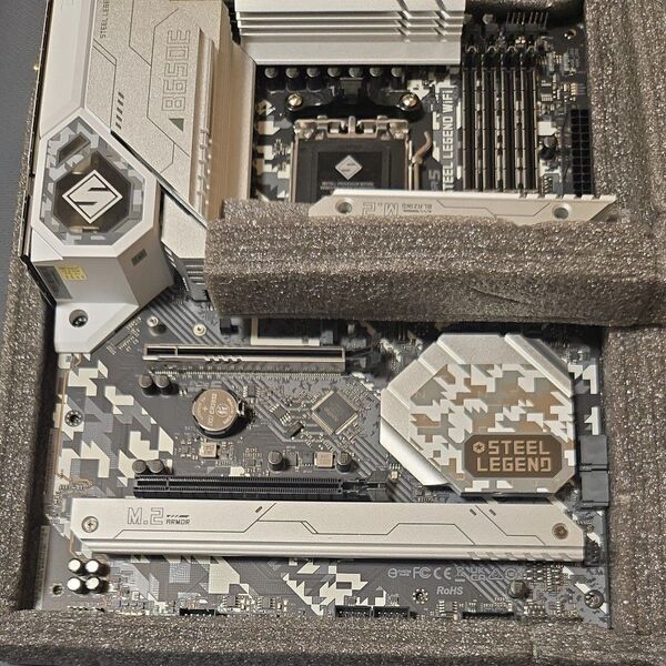 【訳アリ】ASRock マザーボード B650E Steel Legend WiFi