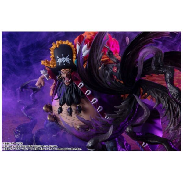 ワンピース フィギュアーツZERO 超激戦 マーシャル・D・ティーチ-闇水- 黒ひげ
