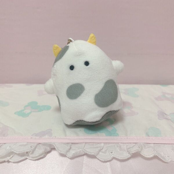オバケーヌ ウシーヌ ぬいぐるみ マスコット キーホルダー