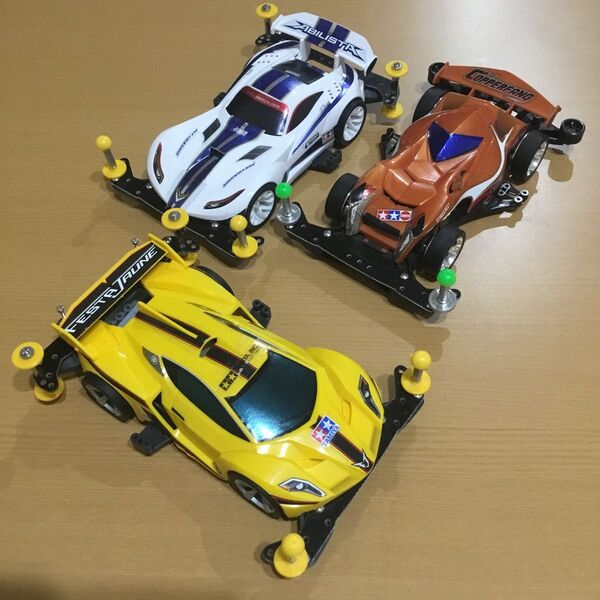 タミヤ ミニ四駆 フェスタジョーヌ アビリスタ カッパーファングのセット