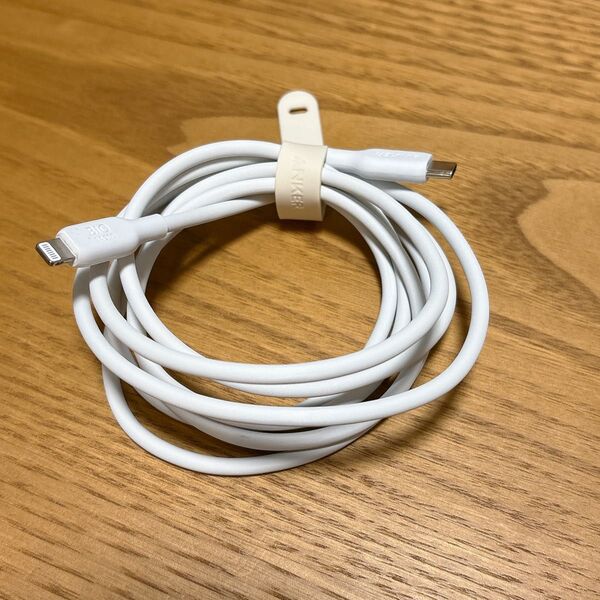 美品◎Anker エコフレンドリーUSB-C&Lightningケーブル1.8m