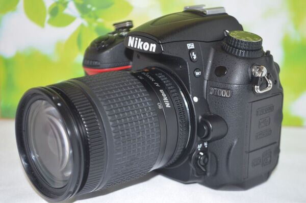 ★スマホ転送OK★Nikon D7000★ハイスペック本格派一眼レフ★