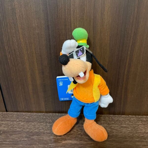 【未使用品】ディズニーリゾート グーフィー ストラップキーチェーン ぬいぐるみ キーホルダー