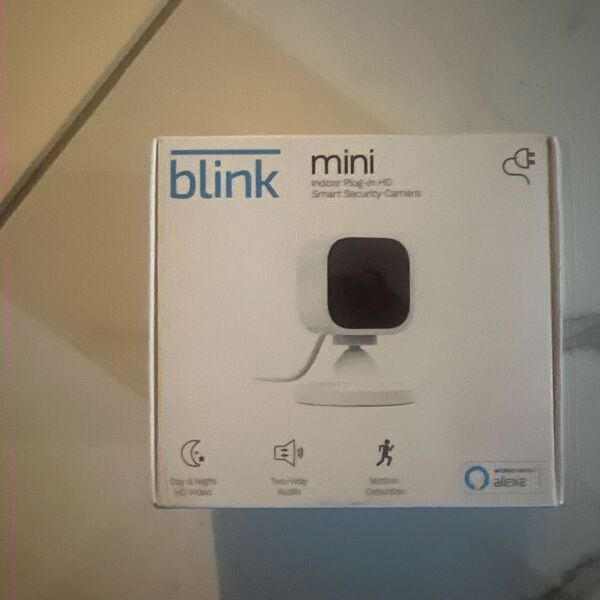 Blink mini スマートセキュリティカメラ 新品未開封 ペットカメラ ホームカメラ 見守りカメラ