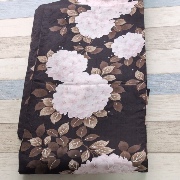 【新品未使用】大人用浴衣 黒地に紫陽花