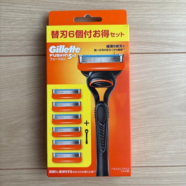 Gillette フュージョン カミソリ 本体 1コ 替刃 6コ付 送料無料