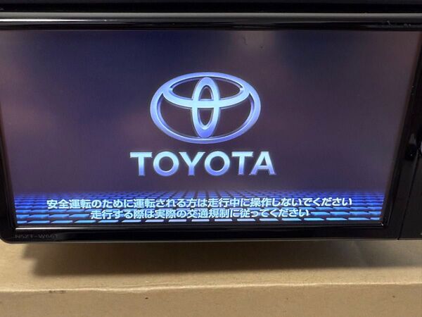 NSZT-W66T トヨタ純正 ナビ 地図2017年秋版 Bluetooth フルセグ SDナビ 7インチ DVD