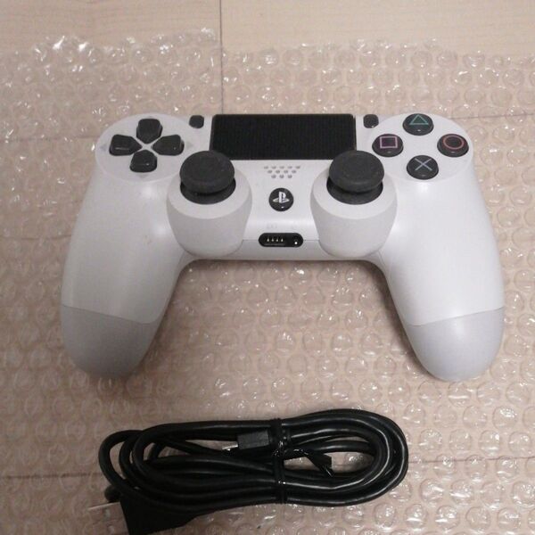 美品 PS4 ワイヤレスコントローラー(DUALSHOCK 4) グレイシャー・ホワイト CUH-ZCT2J USB ケーブル付き