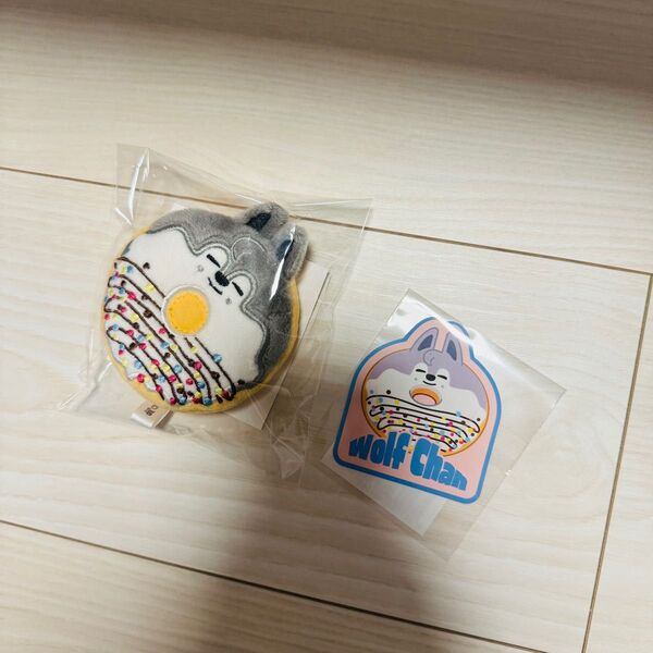 『SKZOO POPUP STORE 2025』オンラインくじ D賞ドーナツミラー【Wolf Chan】 ウルフチャン バンチャン