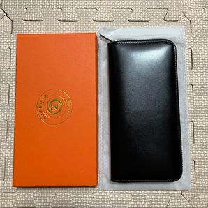 本革ファスナー付き長財布 ブラック