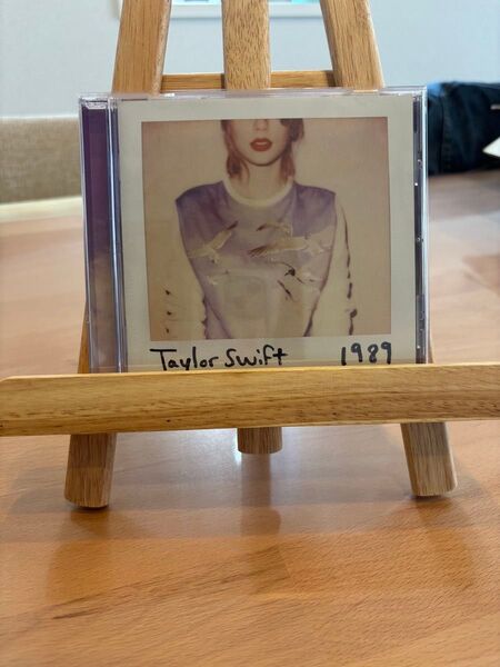 【美品】Taylor Swift テイラースウィフト 1989 CD