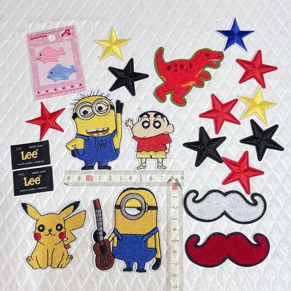 刺繍ワッペンセット 16個 ワッペン ミニオン クレヨンしんちゃん ピカチュウ アイロンワッペン ビッグサイズ