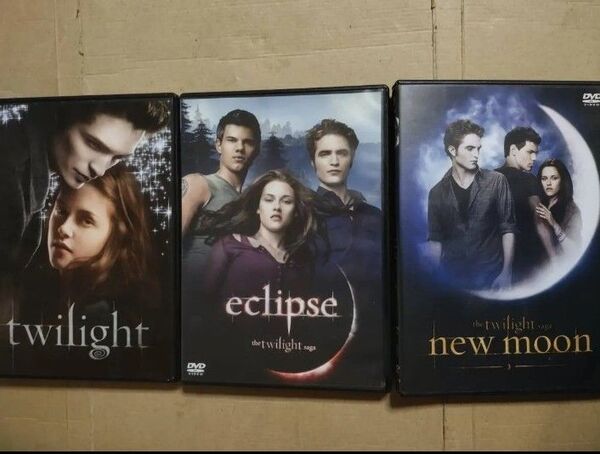 セル版 DVD トワイライト・サーガ 初恋 ニュームーン エクリプス 3本 セット 動作確認済み