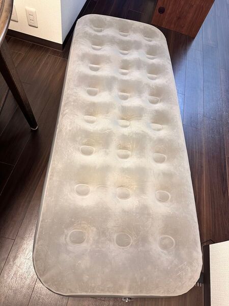 エアーベッド サイズ約横70cm 縦175cm 高20cm