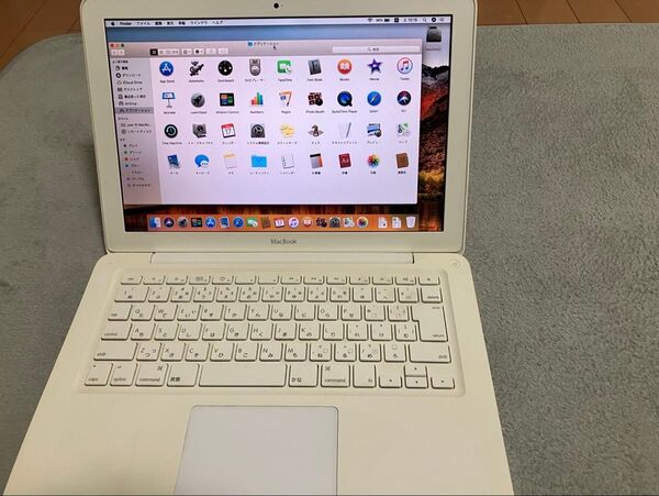 Apple MacBook ホワイト ノートパソコン