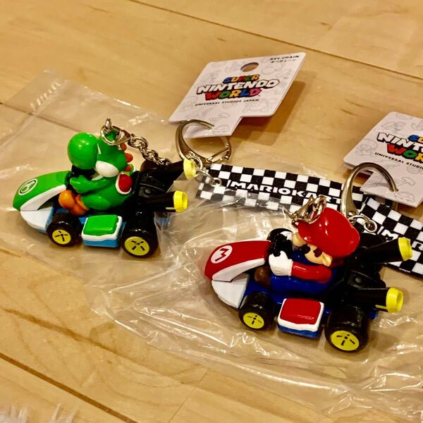 新品未使用 USJ スーパーニンテンドーワールド マリオ ヨッシー キーホルダー 2点セット ストラップ パーク限定