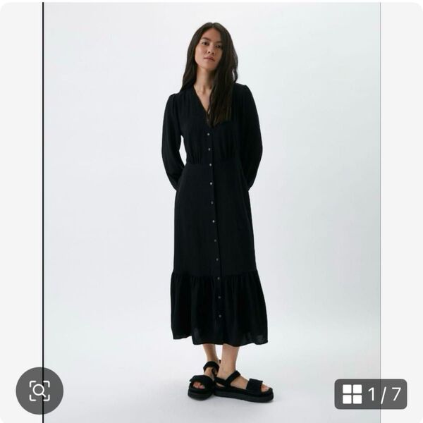 UNIQLO ユニクロ Vネックフレアワンピース(7分袖)
