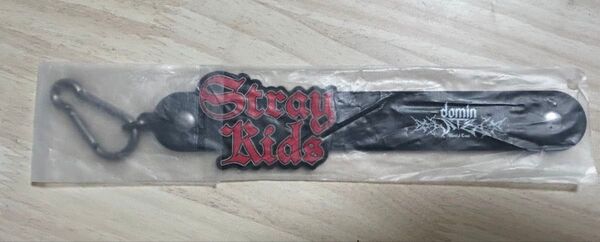 スキズ Straykids アプグレ タオルホルダー dominate