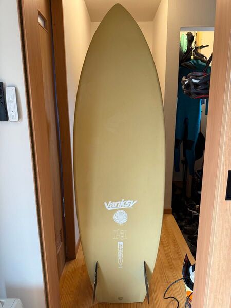 ジャスティス サーフボード クロコダイルスキン pingpop6’3