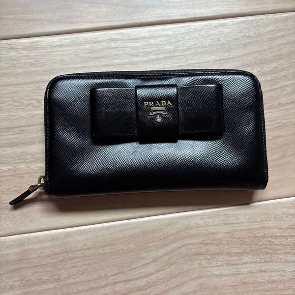 PRADA プラダ サフィアーノ ラウンドファスナー 長財布 リボン