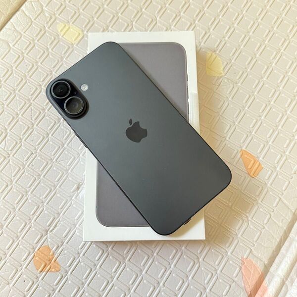 iPhone 16Plus 256Gb ブラック Apple Store版SIMフリー残債無し即日発送