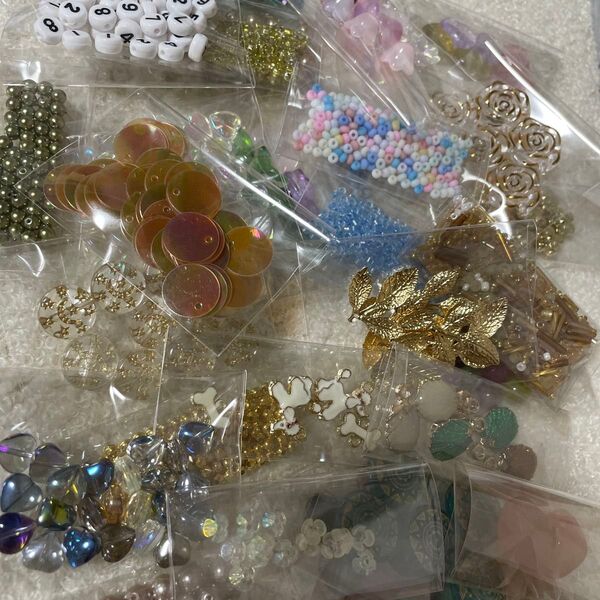 ハンドメイド パーツ 資材 ビーズ 詰め合わせH