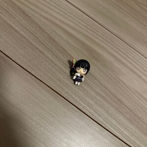 【美品】ミニフィギュア 栗花落カナヲ 鬼滅の刃