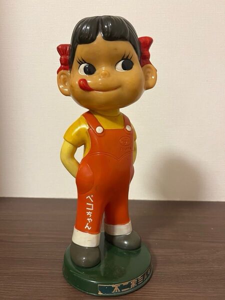ペコちゃん フィギュア 不二家 昭和レトロ 置物 コレクション