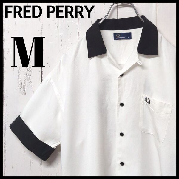 FRED PERRY フレッドペリー 刺繍月桂樹 オープンカラーシャツ ボウリングシャツ 半袖