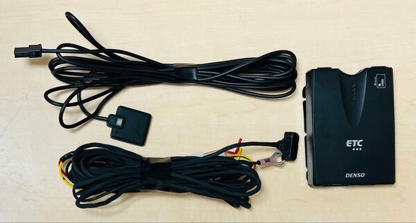 デンソー ETC 軽自動車登録 DIU-5401 アンテナ分離型 DENSO ETC車載器 軽自動車外し 音声案内