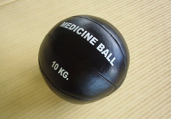 メディシンボール10kg トレーニング 筋トレ 体幹トレーニング