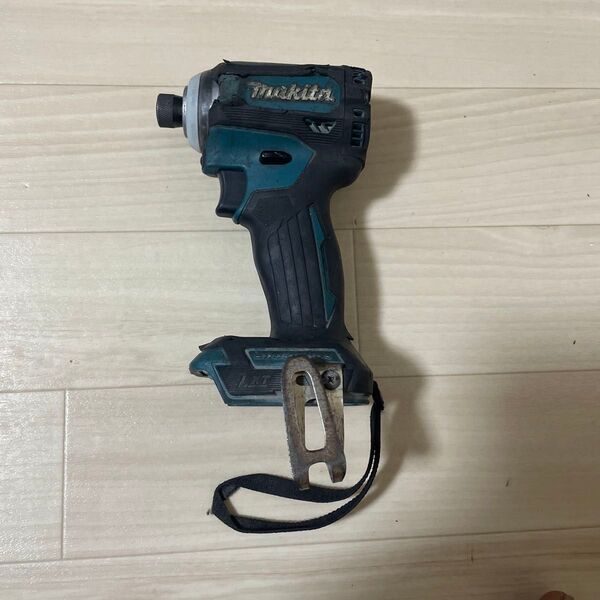 充電式インパクトドライバ マキタ 18V TD171D