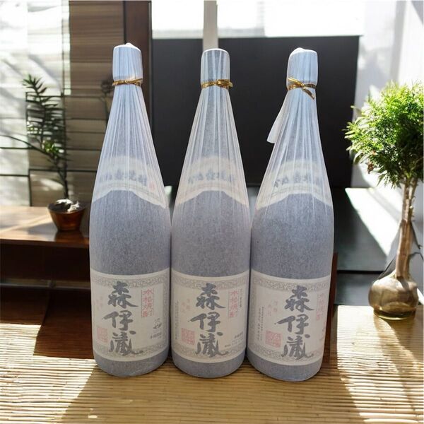 ★幻の焼酎「森伊蔵」1.8L 3本セット