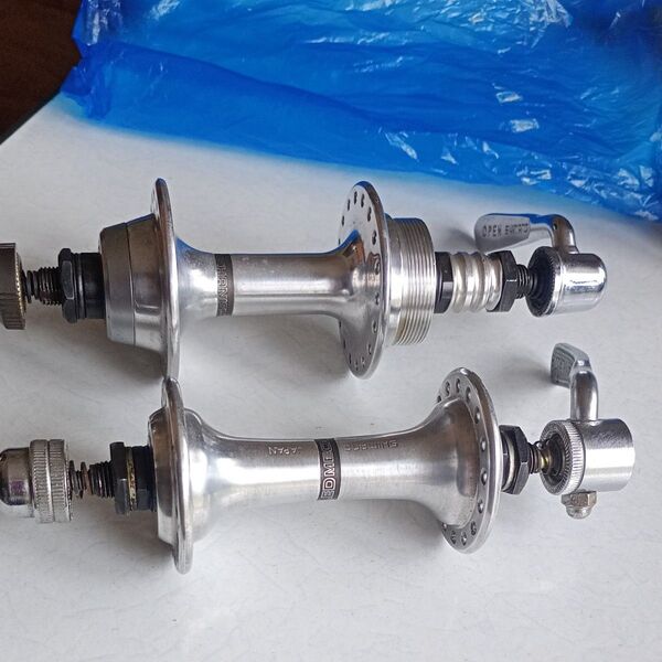 SHIMANO ビンテージ 32H 前後ハブ