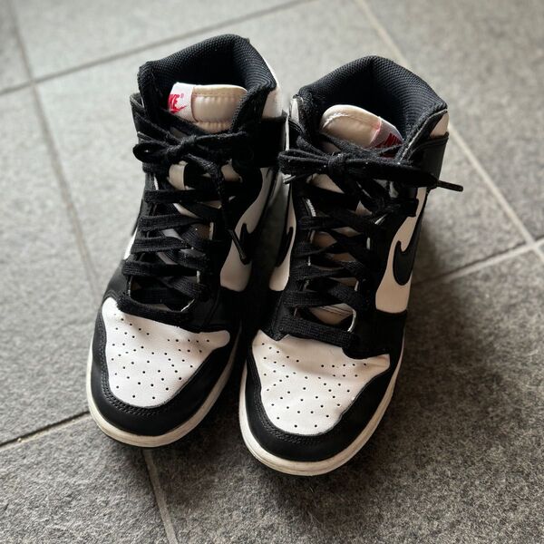NIKE Dunk High パンダ