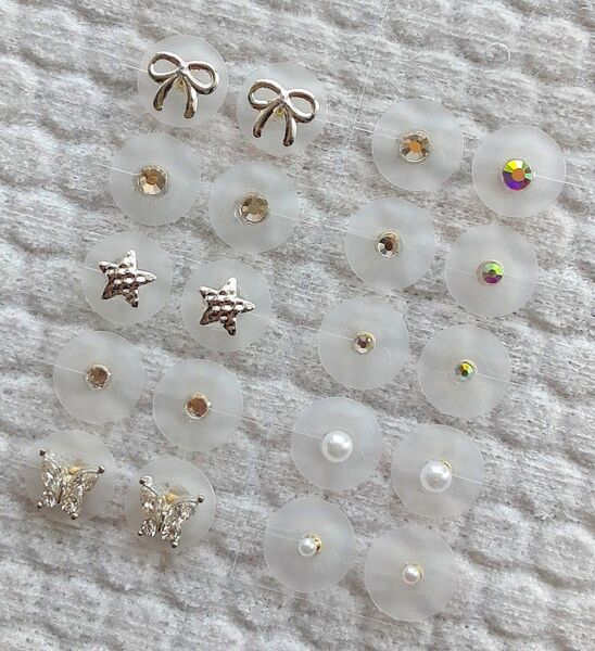 耳ツボジュエリー 蝶々 20粒 金粒