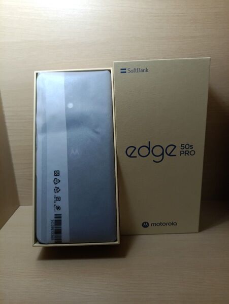 新品未使用 Motorola edge 50s pro ブラック Softbank 2