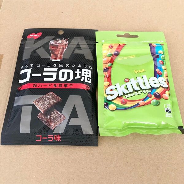 コーラの塊 30g スキットルズ サワー 40g お菓子 グミ チューイングキャンディ