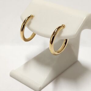 新品 K18シンプルフープピアス(リングピアス) サイズ2mm×15mm