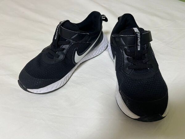 NIKE キッズスニーカー 19.0cm