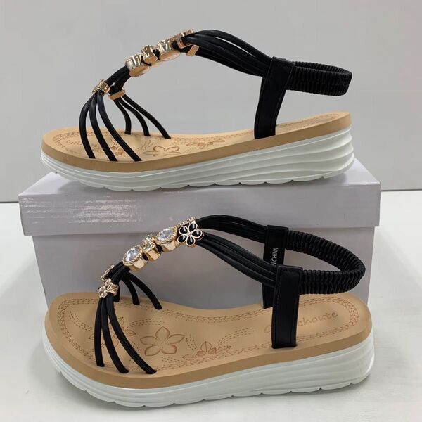 新品 未使用☆レディース☆Lサイズ☆23.5~24.0cm相当☆ビジュー ベルトサンダル☆ブラック 22