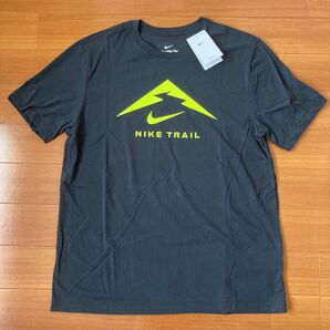 NIKE DRI -FITロゴTシャツ