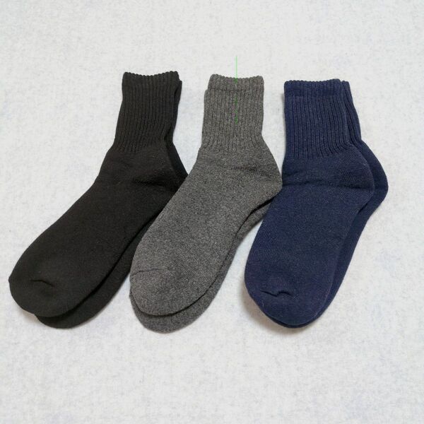 靴下 メンズ 暖かい ソックス 秋冬防寒 厚手 ウールソックス 保温 吸汗 抗菌 防臭 25-29cm