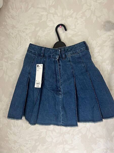 ミニスカート 新品2点セット 5500円相当→2700円 土日限定セール開催中 早い者勝ちプレゼント付き