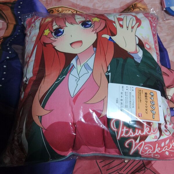 !五等分の花嫁!中野五月!クッション!