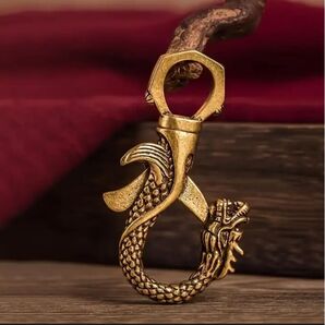 真鍮製ドラゴンキーホルダーヘッド キーチェーンヘッド キーリング カラビナ キーフック チェーン キーホルダー アンティーク