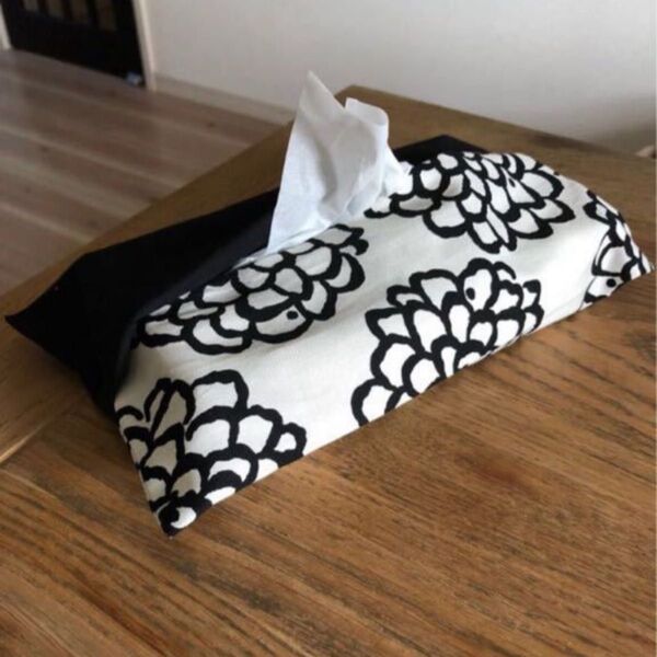 ティッシュケース ティッシュカバー 北欧 ティッシュボックス ハンドメイド ダリヤ柄 ダリア柄 モノトーン シンプル