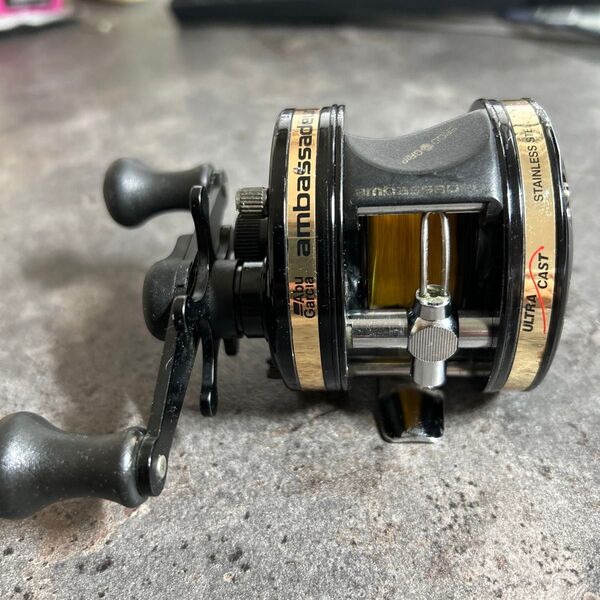 Abu Garcia ambassador 4600Ci ベイトリール